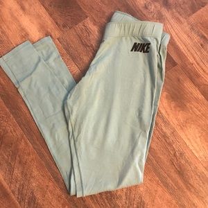 Bundle of Nike leggings